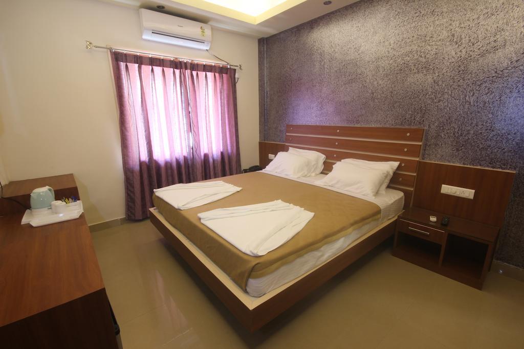 Urmee Hotel Bhubaneswar Habitación foto
